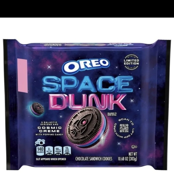 OREO Space Dunk Chocolate Cookies Popping Candy Cosmic Crème Limited Edition - Picture 4 of 9